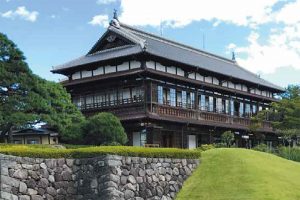 臨江閣